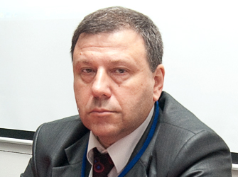 Михаил Васильев